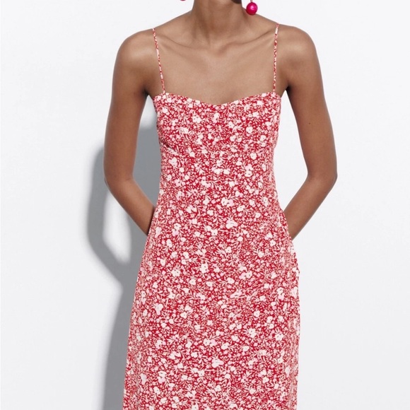 Zara Red Floral Maxi dress - Picture 2 of 11